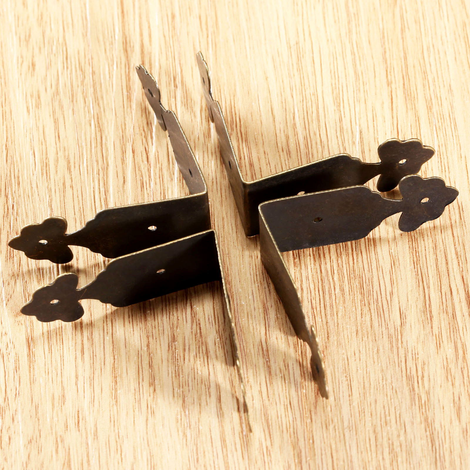 4 adet dekoratif köşe koruyucu - Furniture Hardware For Legs incelemesi ve fiyatı